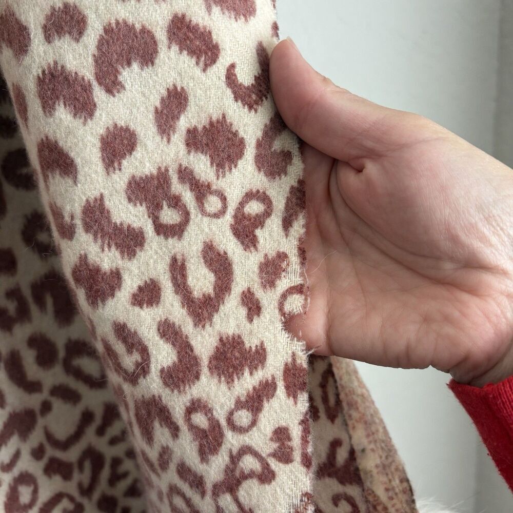 La Fiorentina Womens Fur 100% Wool Scarf Leopard Paisley *READ - Picture 5 of 6